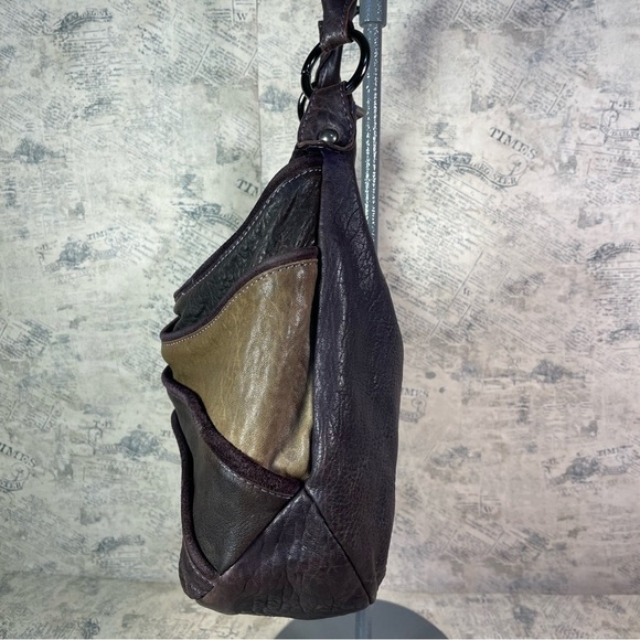 Innue leather purple and tan rustic hobo shoulder bag made in Italy - Picture 4 of 12